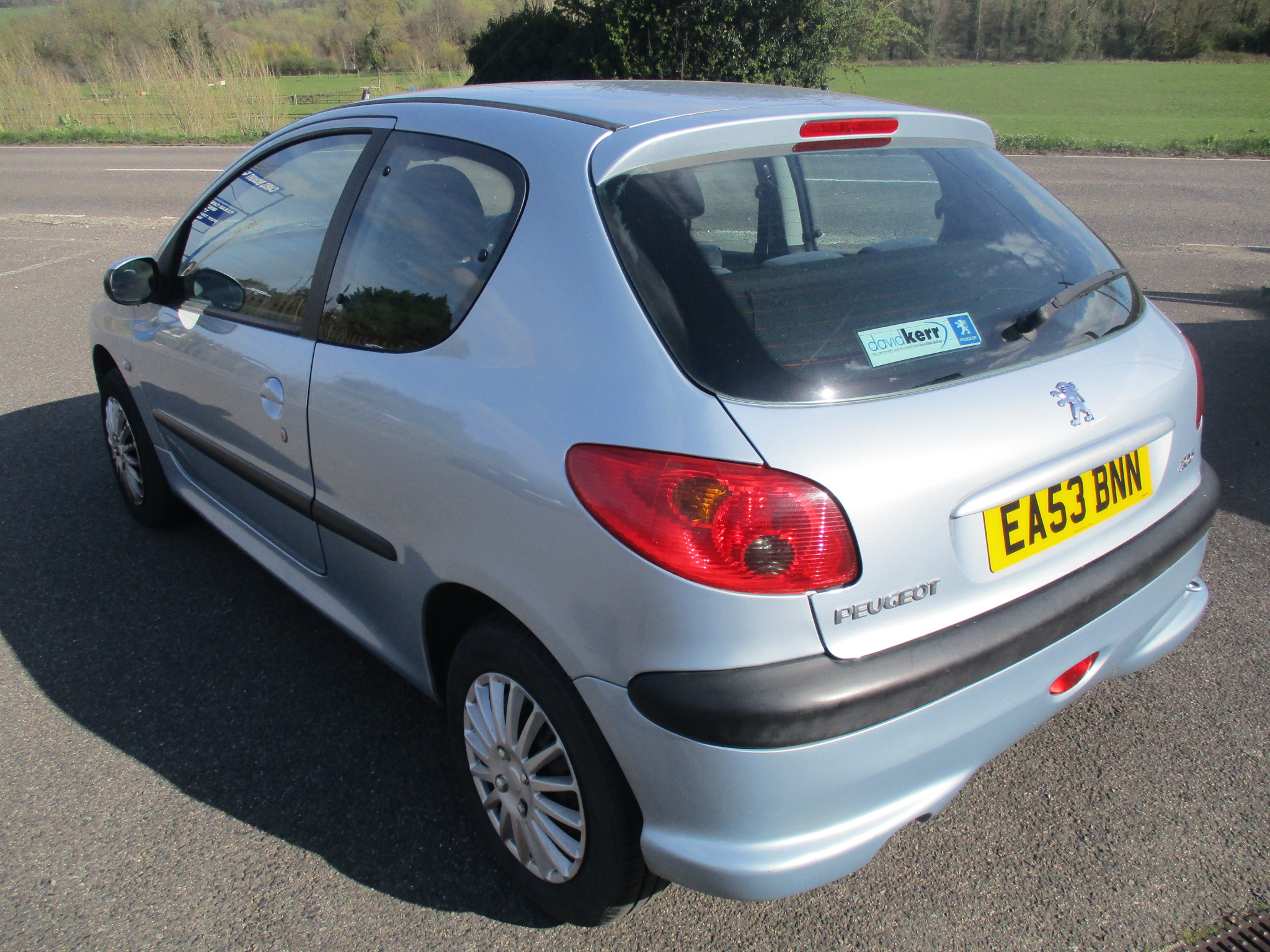 PEUGEOT 206 1.4 LX (AUTO) 2003